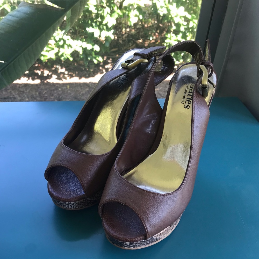 Size 8 Charles David wedge heels